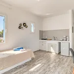 Ippocampos Seaside Serenity - Unwind At Paros Poolside Retreats 公寓