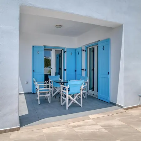شقة Ippocampos Seaside Serenity - Unwind At Paros Poolside Retreats
