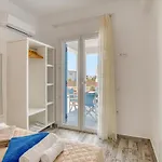 Appartamento Ippocampos Seaside Serenity - Unwind At Paros Poolside Retreats